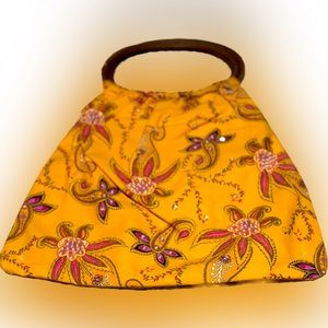 Vintage leather handled button snap purse